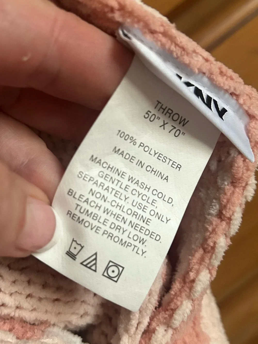 DKNY Pink and Cream Checker Knit Throw Blanket New With Tags
